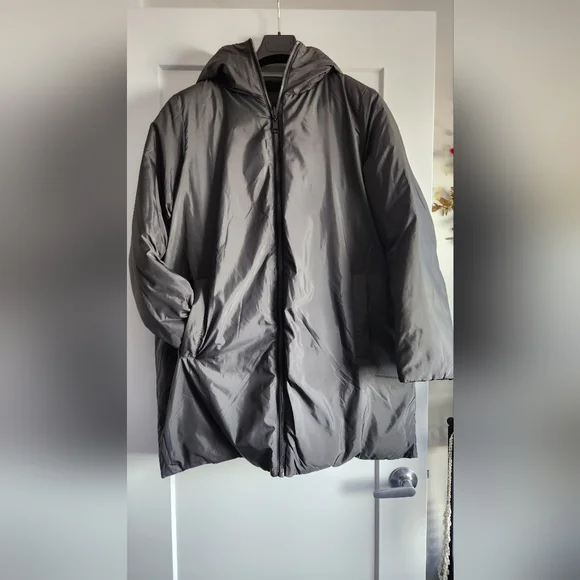 Zara Reversible Hooded Puffer Jacket, Size L - Picture 3 of 13